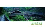 張家界、天子山、寶峰湖/黃龍洞、鳳凰古城、德夯大峽谷 苗族風情五日游
